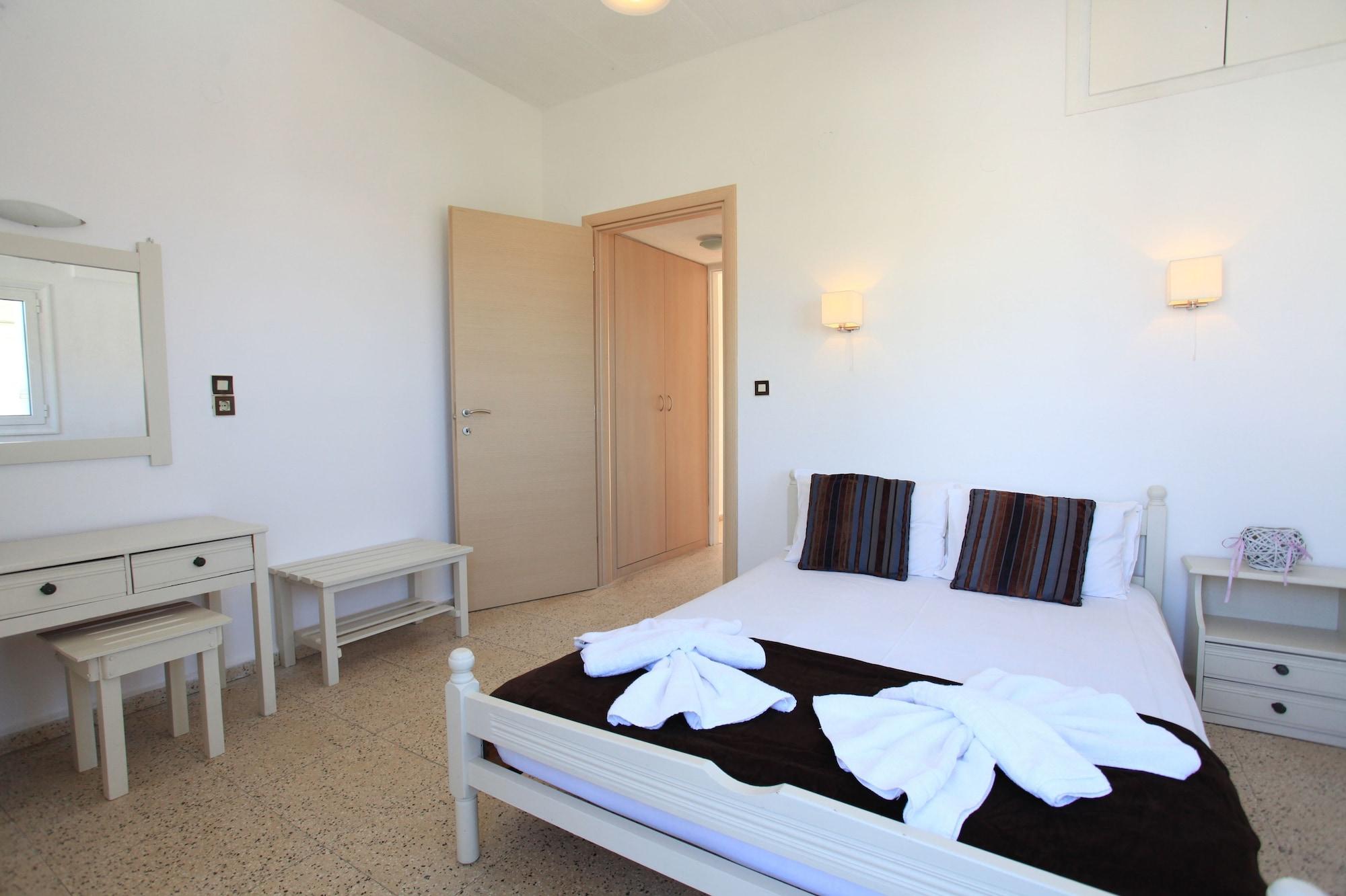 Iraklis Apartments Stalida Esterno foto